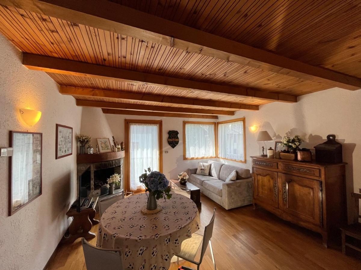 Chalet Blanc "Le Flocon" Courmayeur Kültér fotó