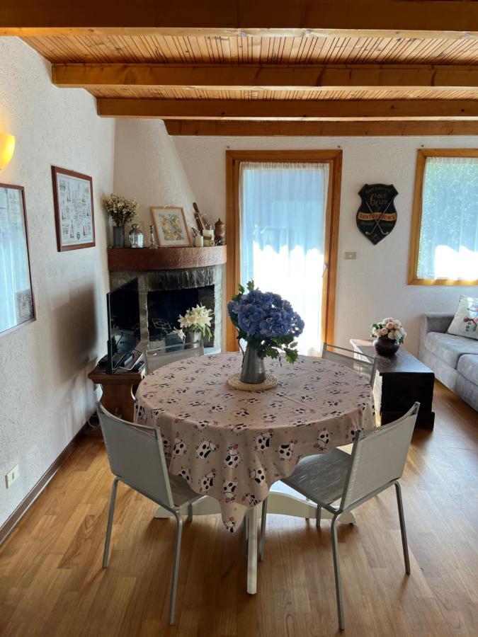 Chalet Blanc "Le Flocon" Courmayeur Kültér fotó
