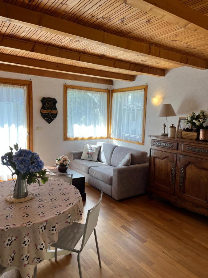 Chalet Blanc "Le Flocon" Courmayeur Kültér fotó